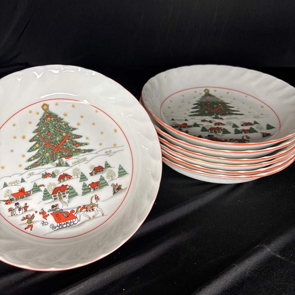 Christmas‎ Pleasure By Kopin Soup/Cereal Bowls  Scalloped Snow Village Set Of 7